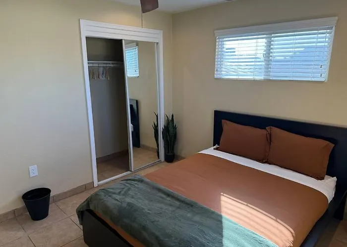 4 Bedrm 2 Ba Office Wifi Hiking House Phx * Phoenix