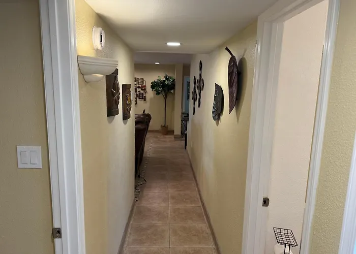 4 Bedrm 2 Ba Office Wifi Hiking House Phx