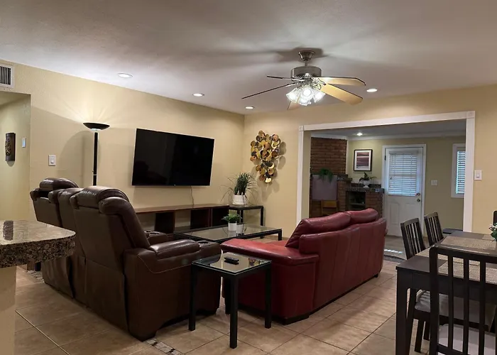 Dom wakacyjny 4 Bedrm 2 Ba Office Wifi Hiking House Phx *